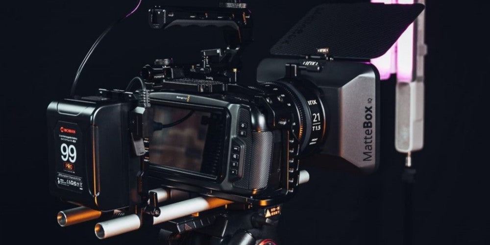 Blackmagic Pocket Cinema Camera 4K用Vマウントバッテリーガイド
