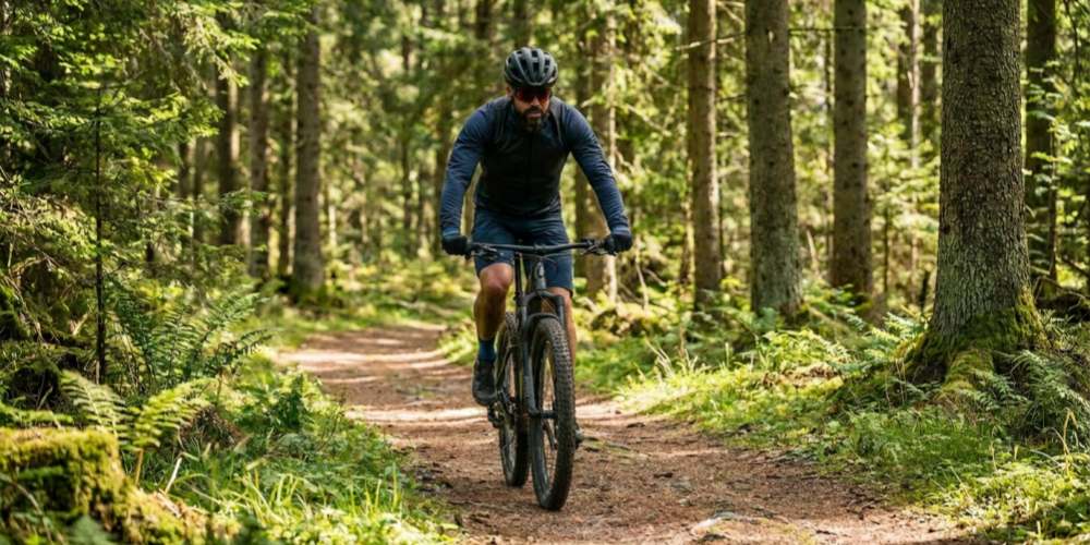 How to choose a bicycle helmet intercom in 2026: 3 picks