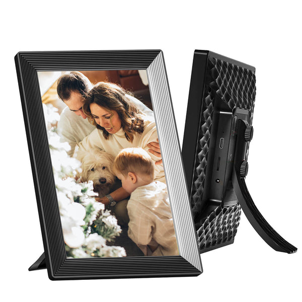Moman WF101 10.1 inch digital photo frame is a great option of birthday gift for photographer friend. It has high-definition display touch screen.