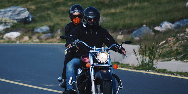 Wireless headsets for motorcycle helmets: Best picks at Moman