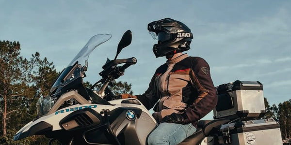 Motorcycle communication devices: 3 best options