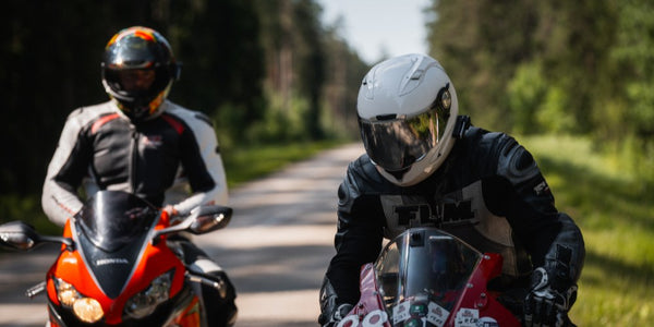 Two way communication devices for motorcycle: 3 basics you must know