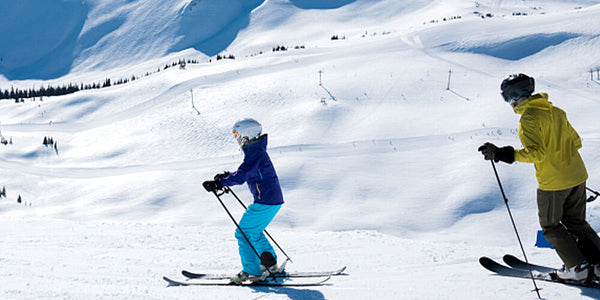 Five things to consider before buying a ski helmet intercom
