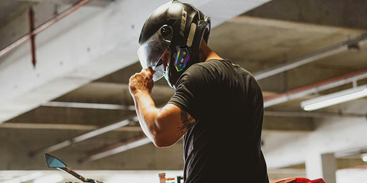 Bluetooth headset for crash helmet: Why and how to choose and use it?