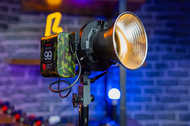 Moman offers studio lights for photography and videography.